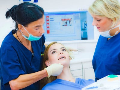 Kiefergelenksdiagnostik schmerzen knacken kiefer