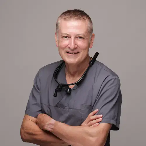 Zahnarzt und Spezialist für Implantologie Dr. med. dent. Rüdiger Mintert MOM, M.SC., M.SC.